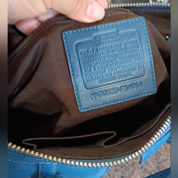 Coach Chelsea Hobo Bag F14014 - Picture 11 of 17